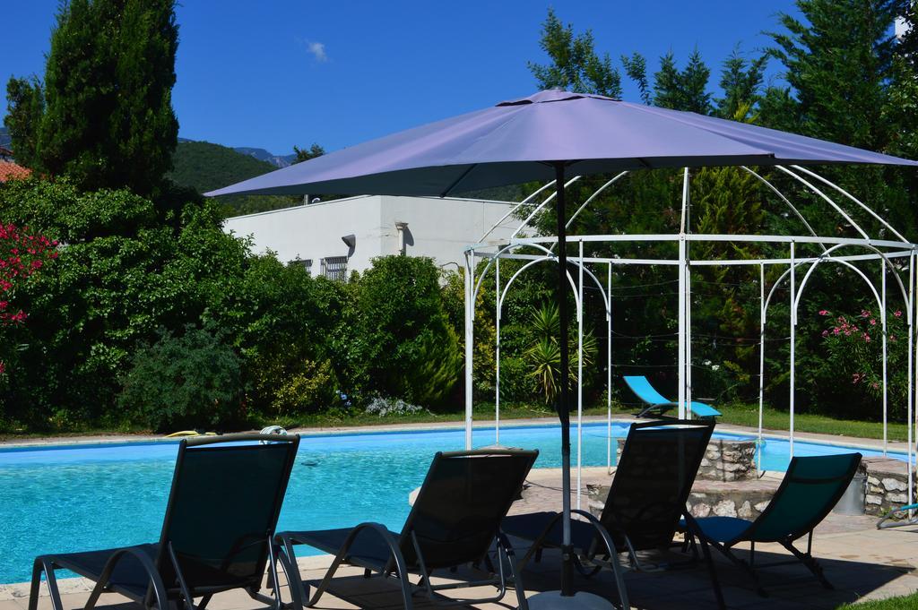 Villa Lafabregue พุราเดส์ ภายนอก รูปภาพ